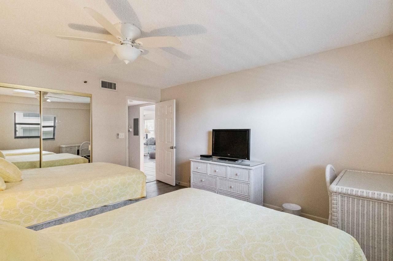 301 Beach Place Condos St. Pete Beach Luaran gambar