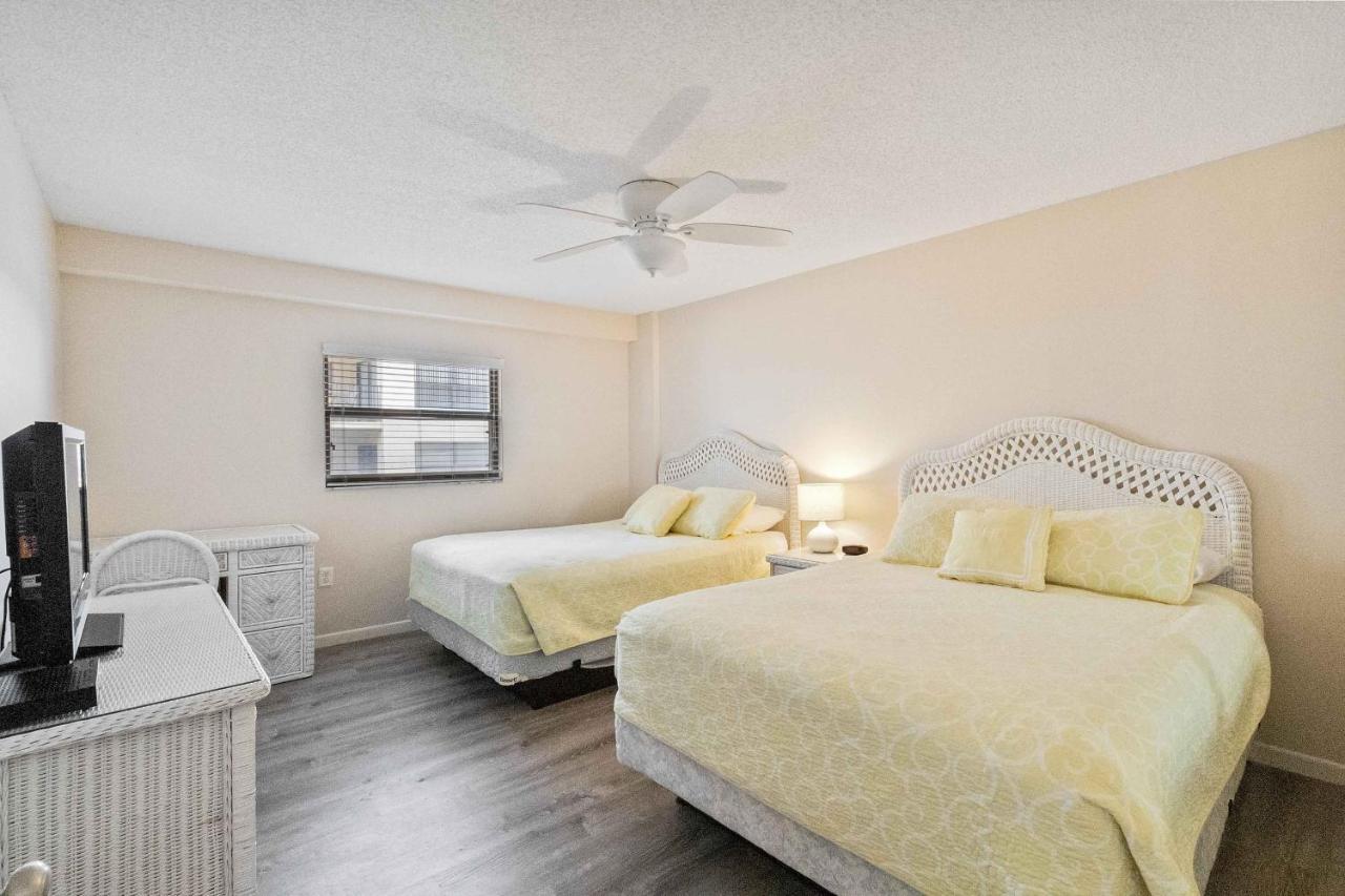 301 Beach Place Condos St. Pete Beach Luaran gambar